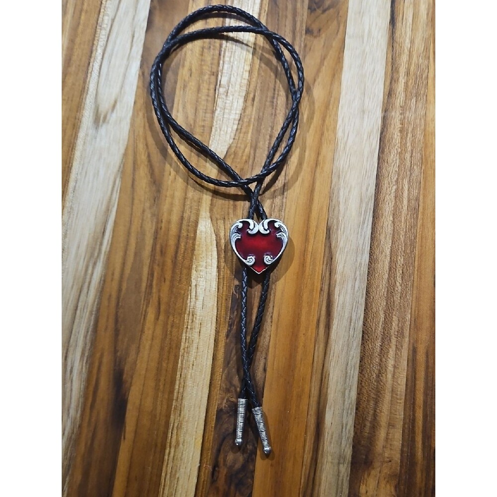 Vintage 1987 Siskiyou Black Bolo Tie with Red Enamel Heart Slide